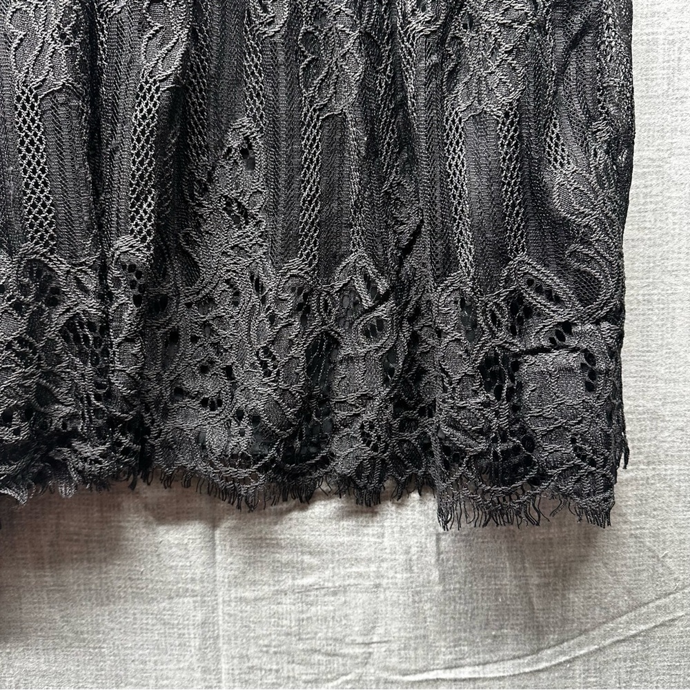 Altar'd State Black Lace Blouse Sheer Lace arms/chest Sz. Medium Flowy scalloped - Picture 5 of 10